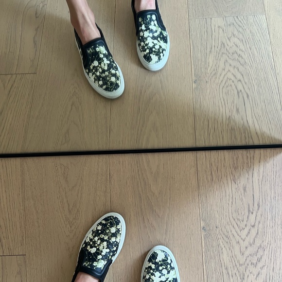GIVENCHY leather floral print sneakers Size 11